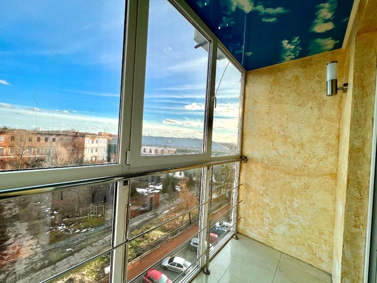 Apartpoltava Двокімнатні Апартаменти, До 6 Спальних Місць, Кутова Ванна, Корпусний Парк, Документи Для Відрядження Exterior photo